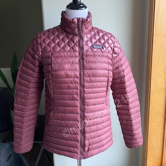 Patagonia AlpLight Down Jacket Dark Ruby Medium Windproof Packable Burgundy M - Picture 12 of 12